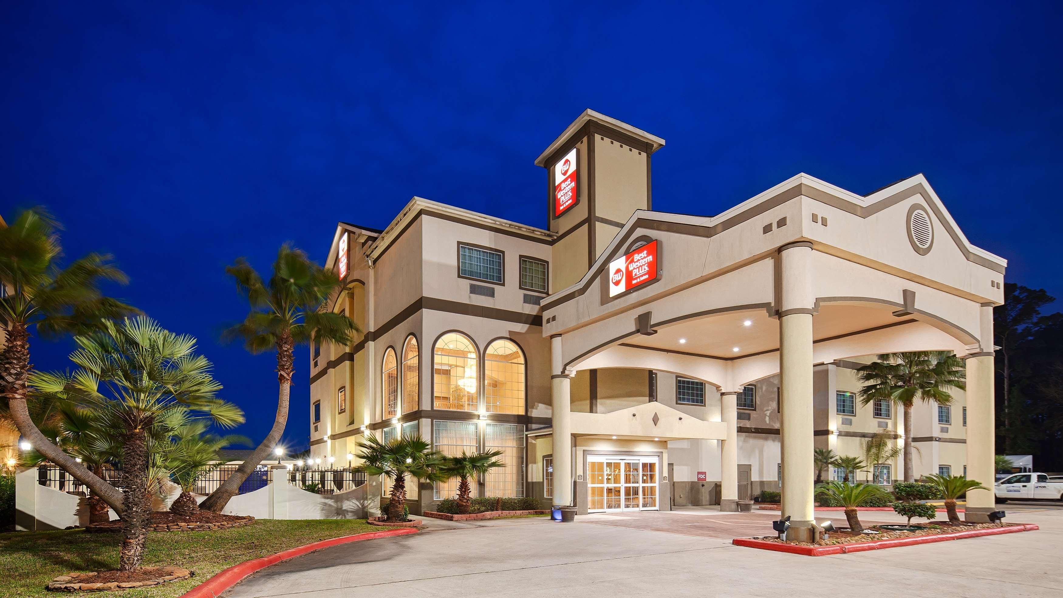 Best Western Plus New Caney Inn & Suites Eksteriør billede