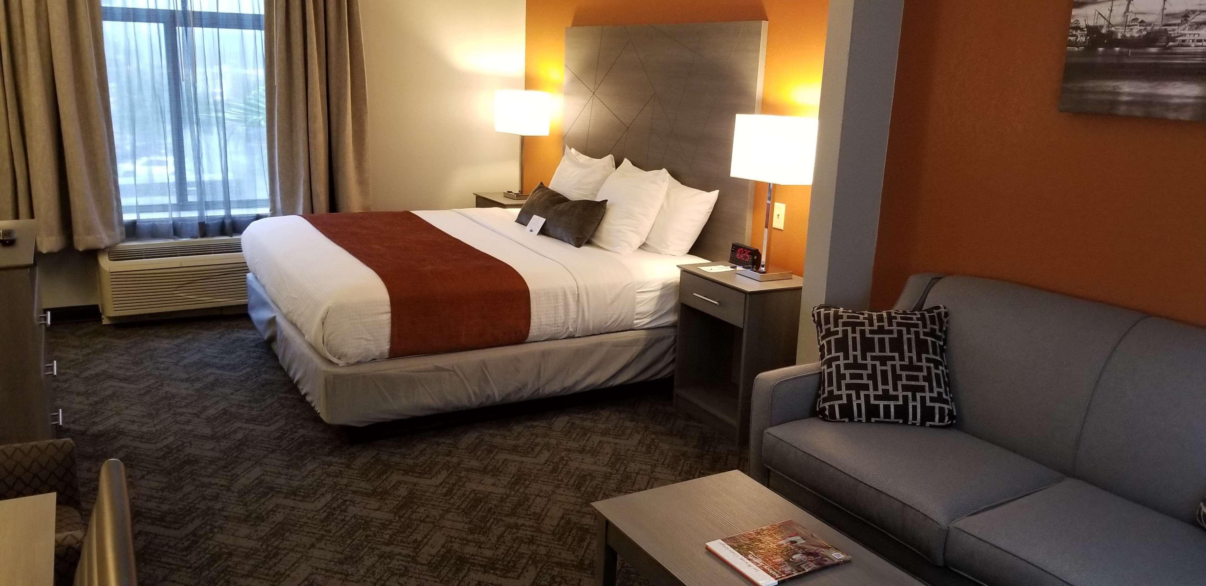 Best Western Plus New Caney Inn & Suites Eksteriør billede